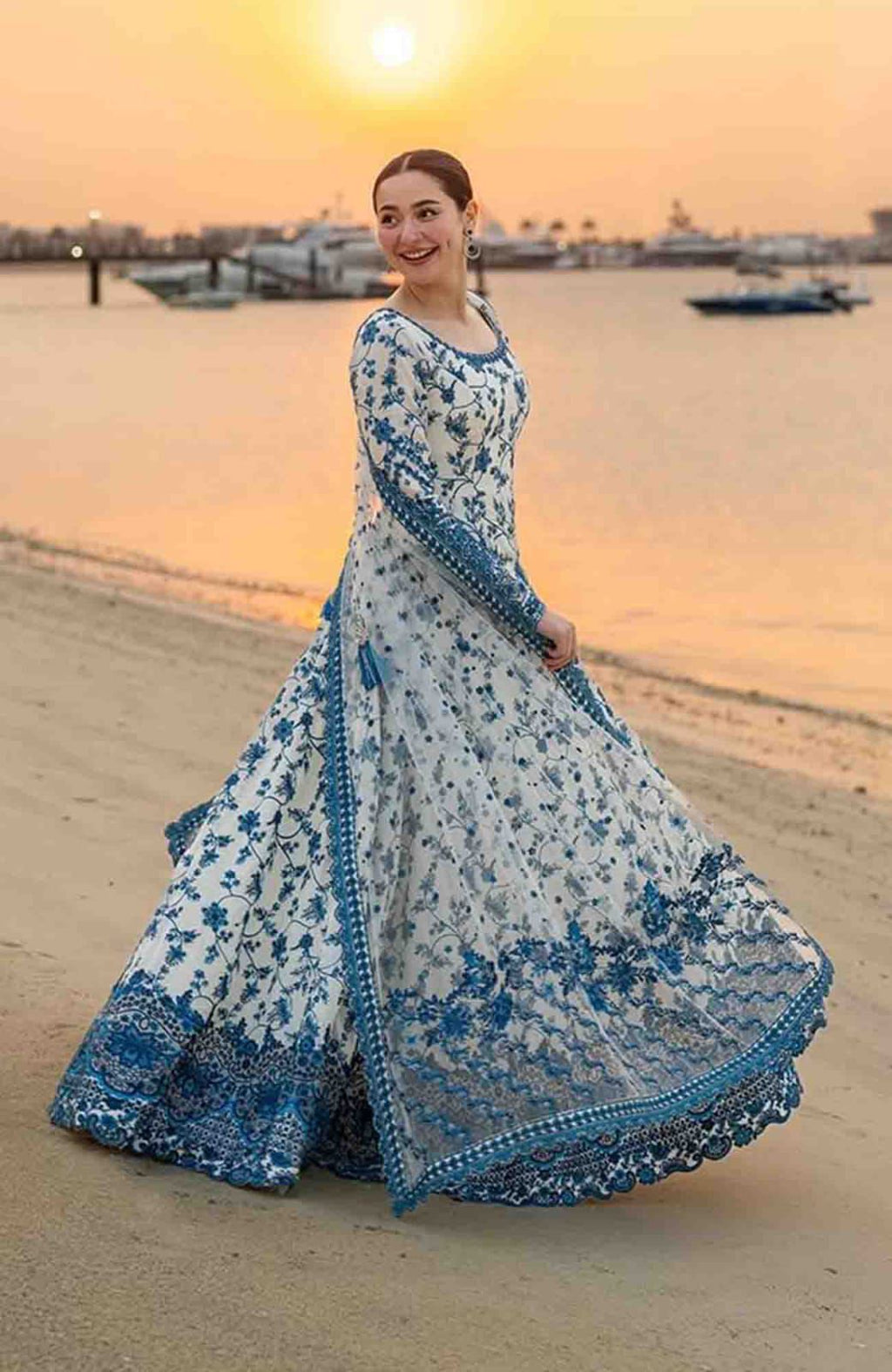 LAWN EMBROIDERED 3PC (571)