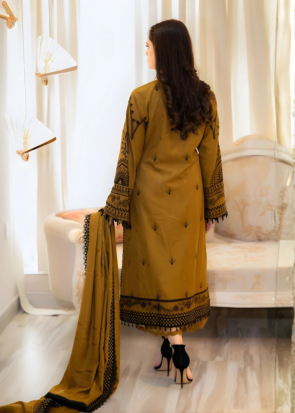 Lawn Embroidered 3Pc must