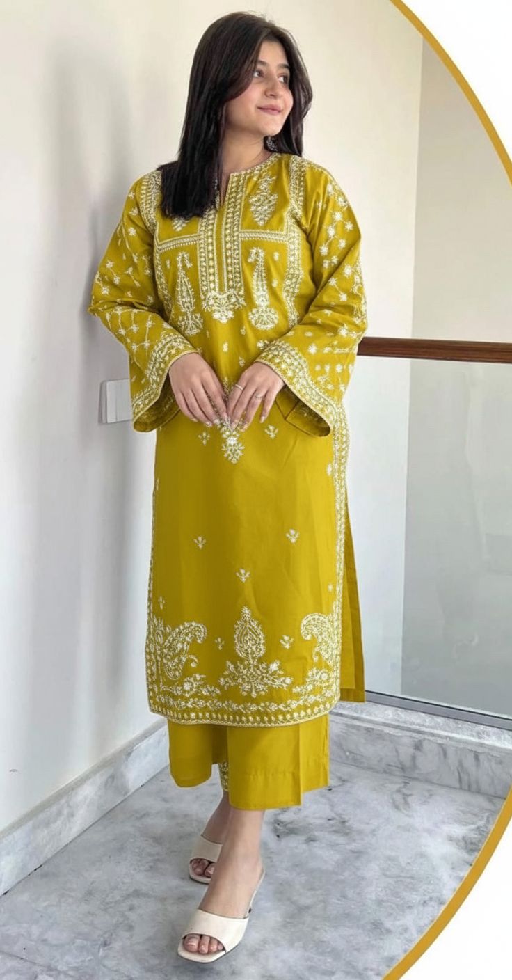 Lawn Embroidered 2Pc (16)
