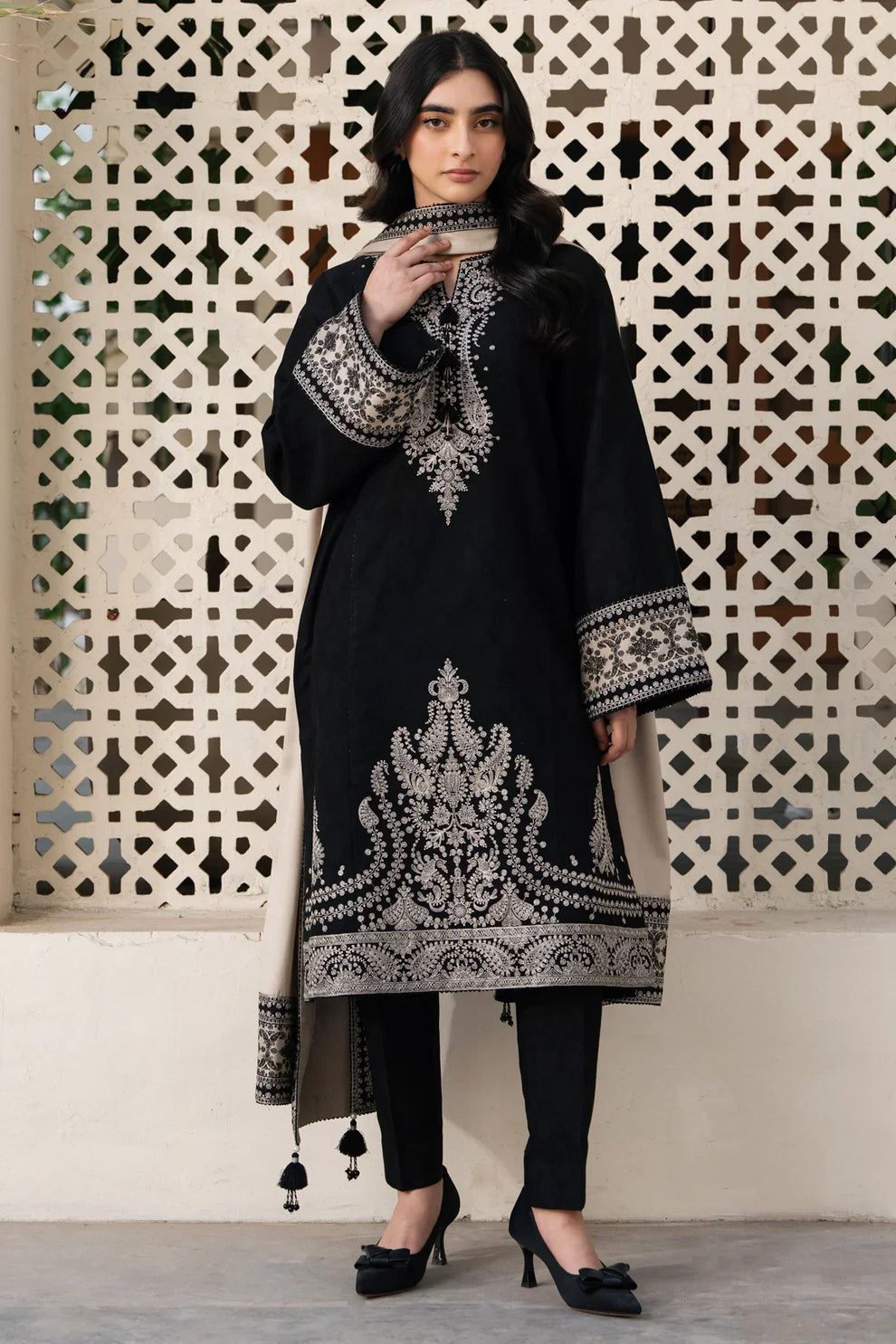Lawn Embroidered 3Pc 506
