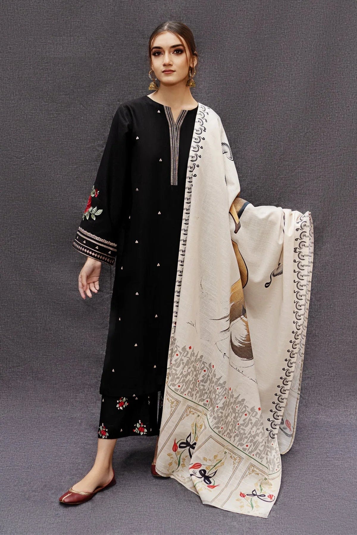Lawn Embroidered 3Pc Black