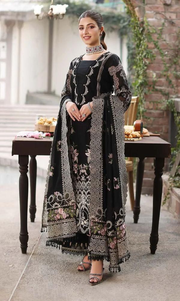 Lawn Embroidered 3Pc 6124