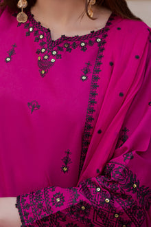Lawn Embroidered 3PC 539