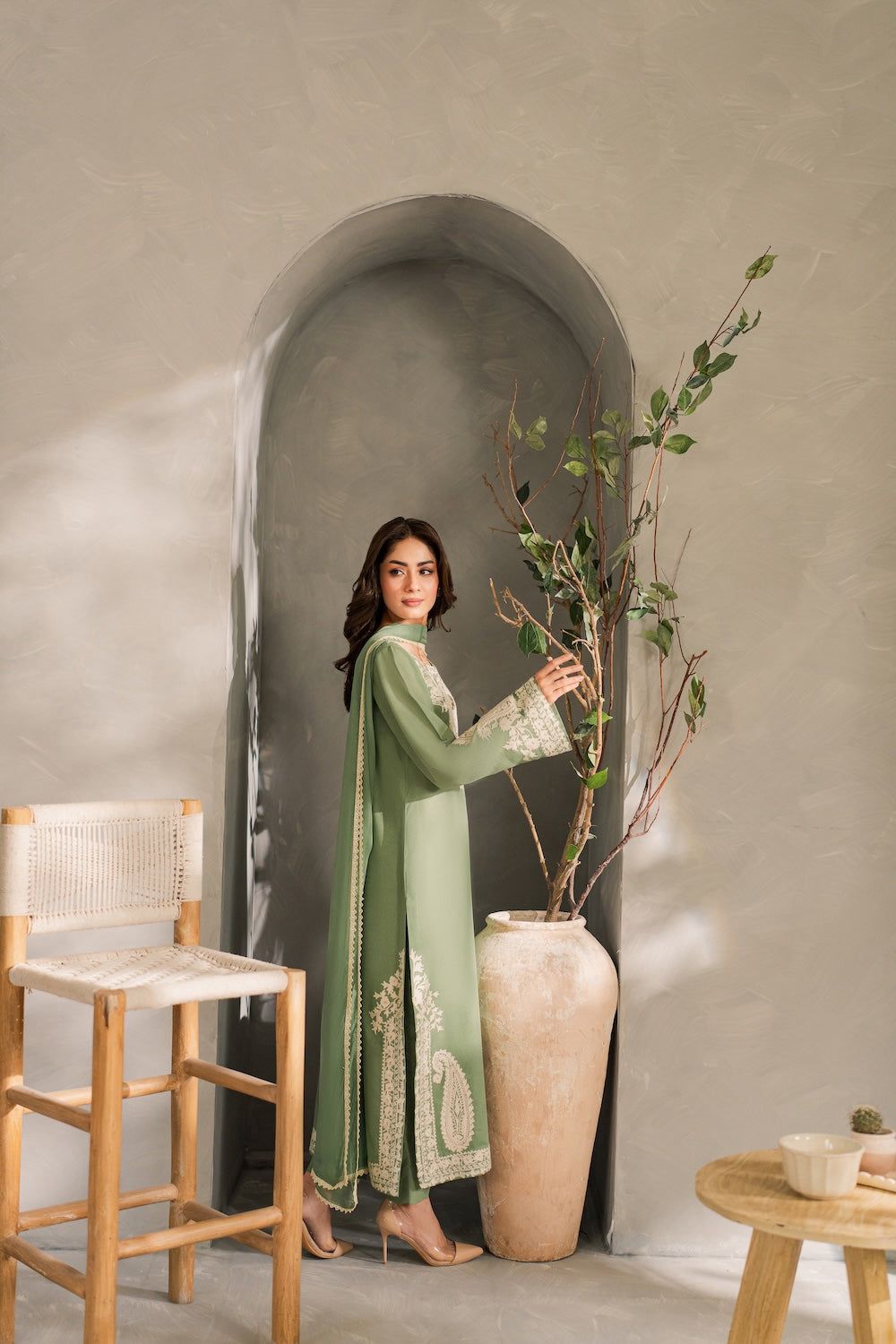 Lawn Embroidered 3Pc 550