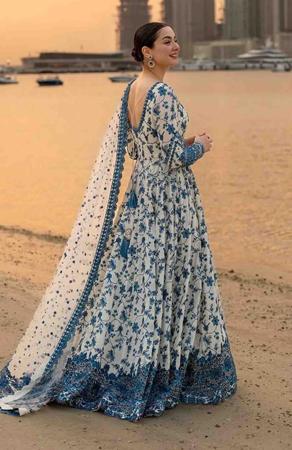 LAWN EMBROIDERED 3PC (571)
