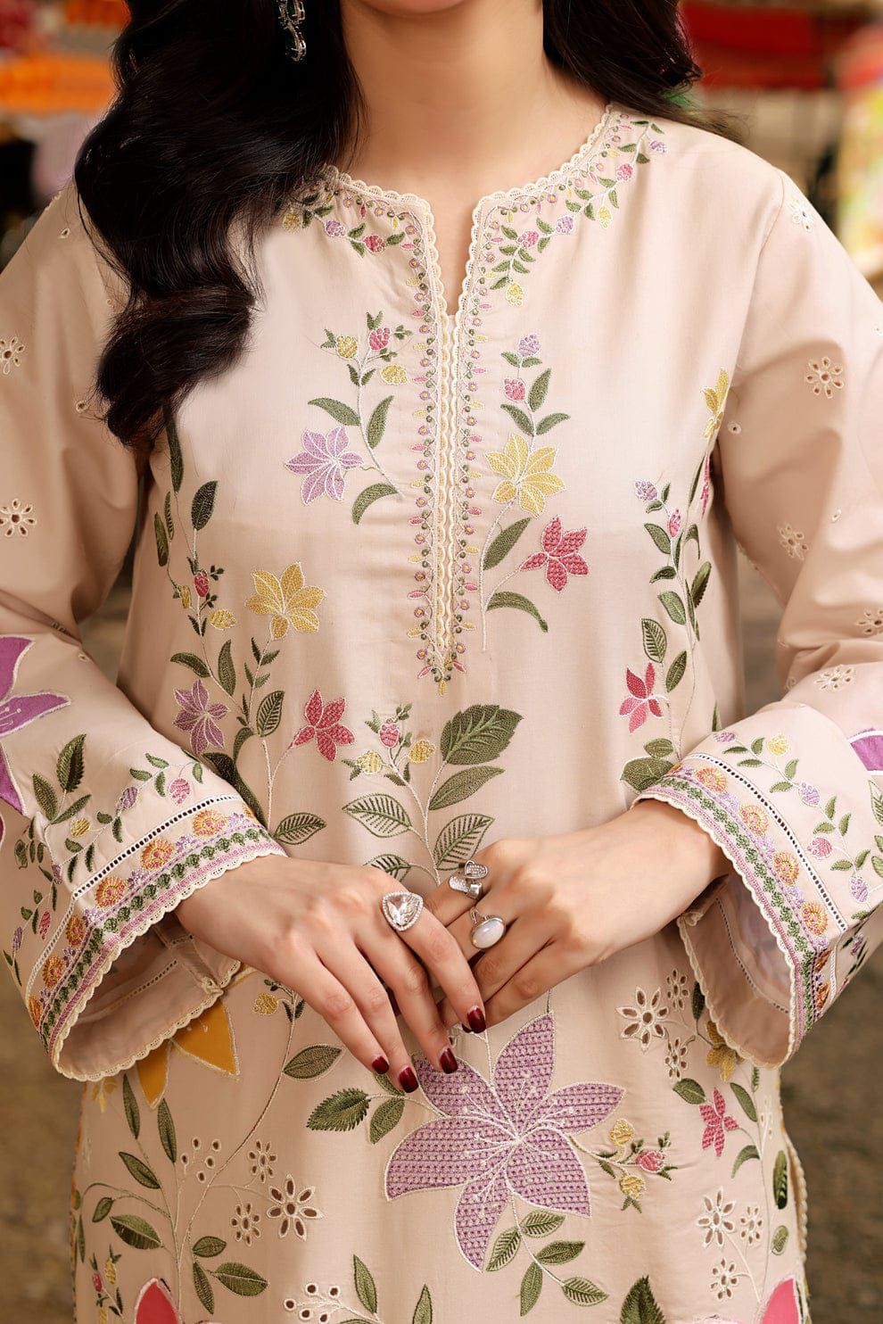 LAWN EMBROIDERED 3PC (5028)