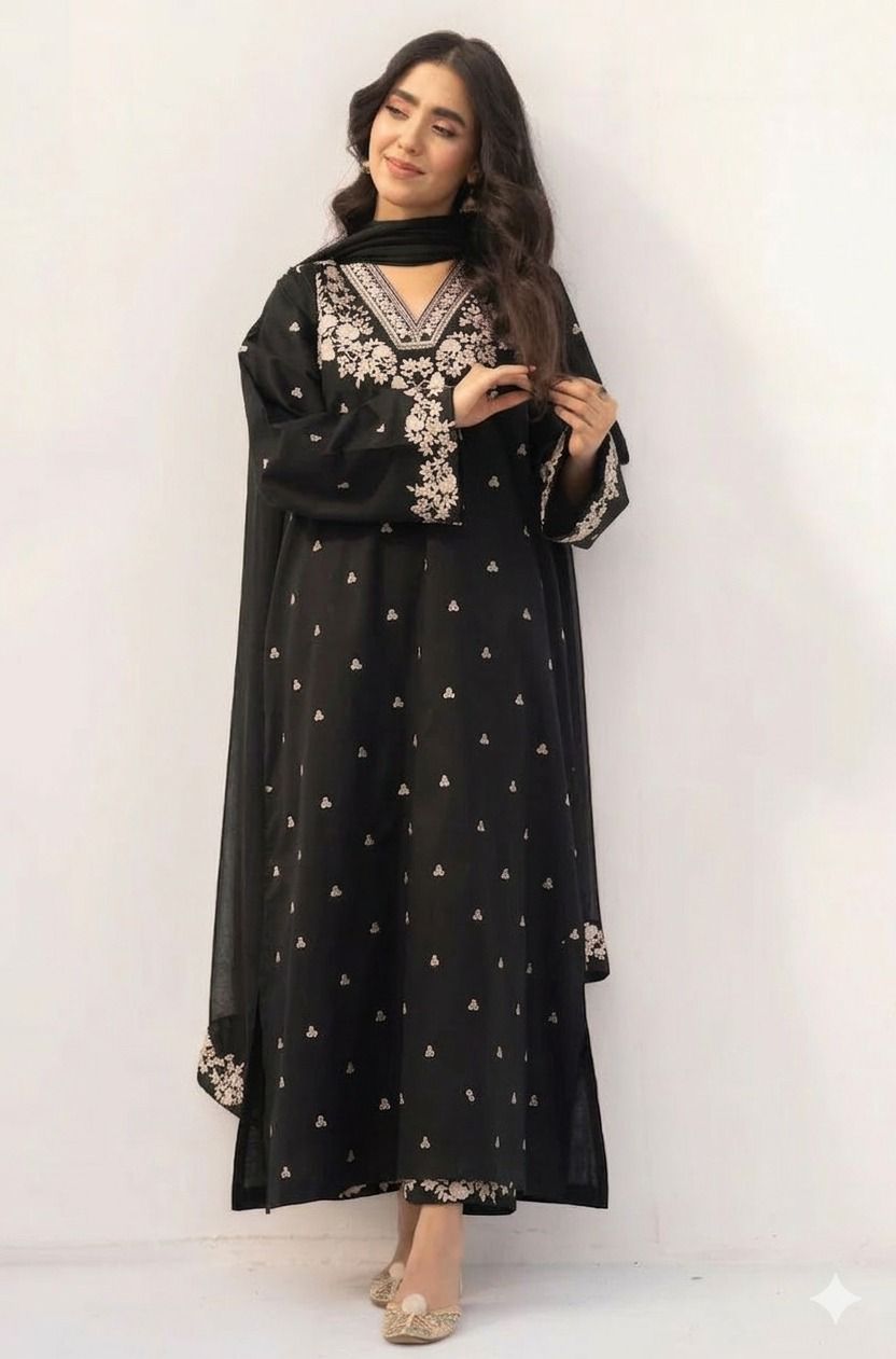 Lawn Embroidered 3Pc 545B