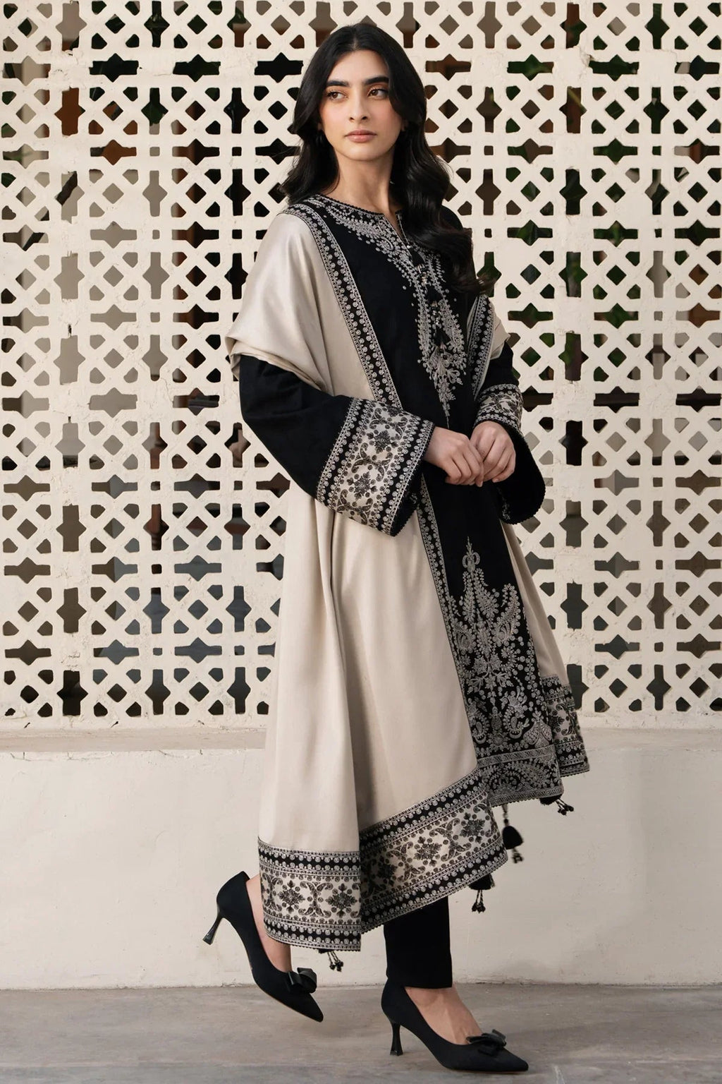 Lawn Embroidered 3Pc 506