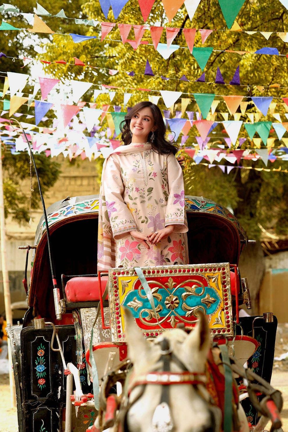LAWN EMBROIDERED 3PC (5028)